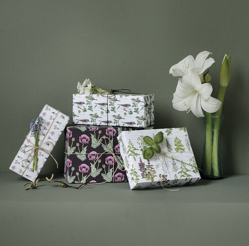 WRAPPING PAPER - Flowers and Herbs - recycled, 4 sheets