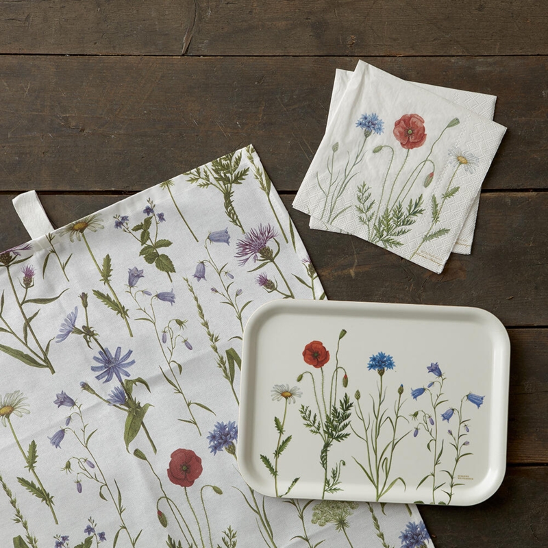 Tray with roadside flowers