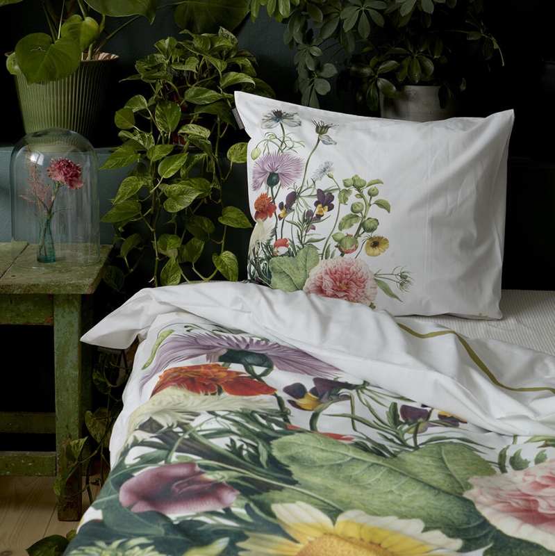 Organic bedding set - Flower garden Jim Lyngvild 140x220 cm