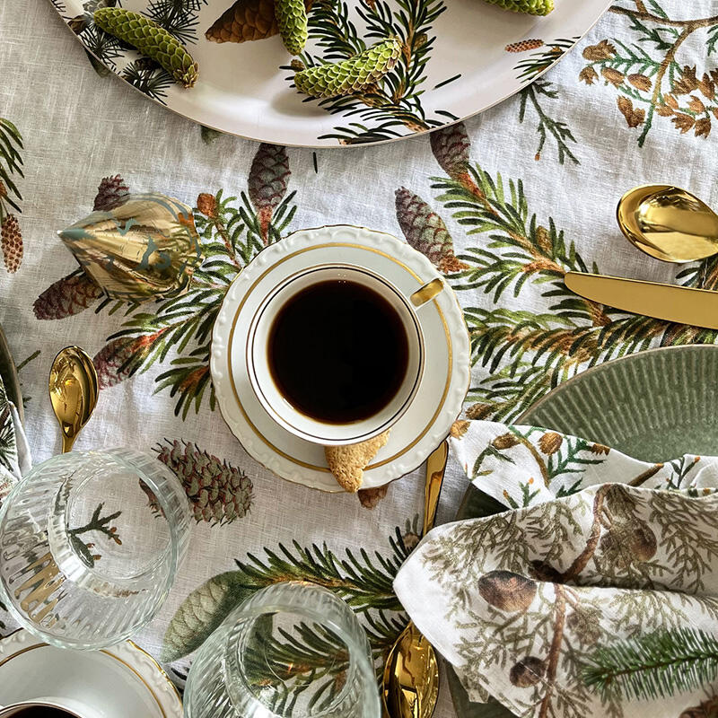 Tablecloth - Pine trees 145 x 220 cm