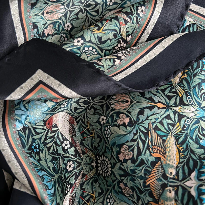 SILK SCARF - Morris Bird - 50 cm
